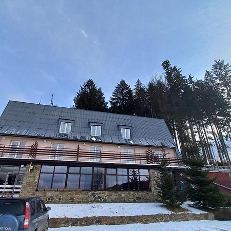 Veghouse - Penzion U Plaze Horní Bečva Extérieur photo