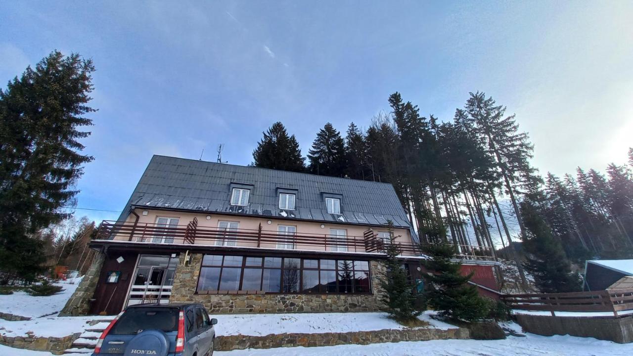 Veghouse - Penzion U Plaze Horní Bečva Extérieur photo